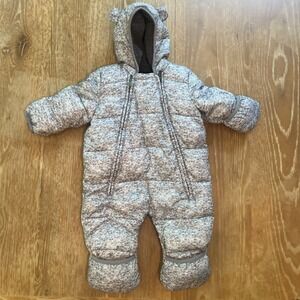 Gap 0-6 Months Baby Gray Insulated Bunting Snow Suit Fleece Unisex EUC Gray